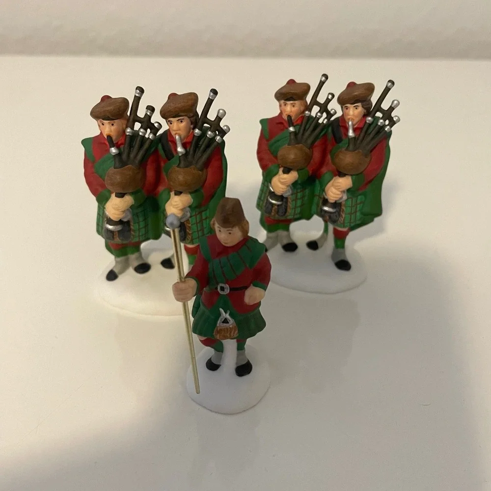 Department 56 Ten‎ Pipers Piping 12 Days of Christmas Dickens Village
